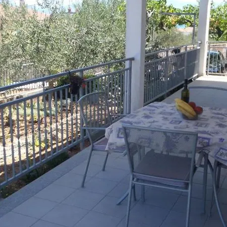 In With Sea View, Terrace, Air Conditioning Wifi 5147-2 Slatine